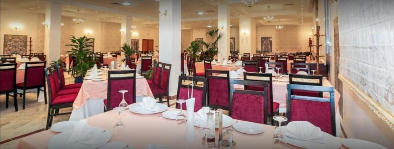 Hotel Taghit Saoura Exterior foto
